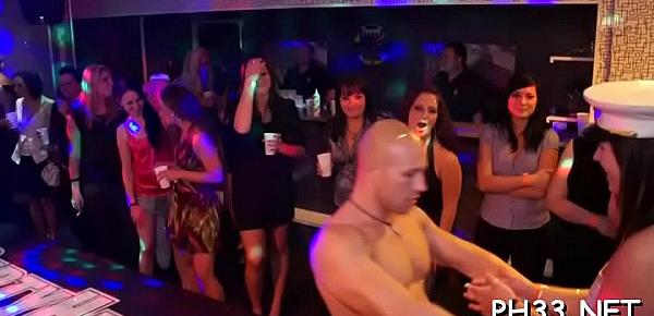  Drunk cheeks engulfing one-eyed monster in club